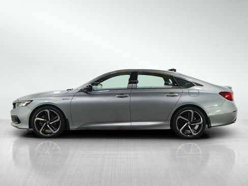 Used 2022 Honda Accord Sport image 2
