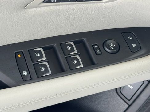 Used 2018 Cadillac CT6 Luxury image 33