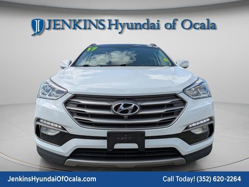 Used 2017 Hyundai Santa Fe Sport image 10