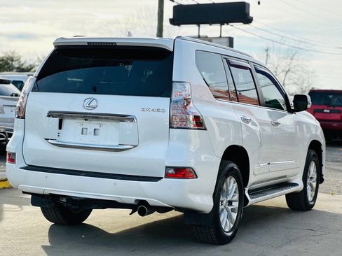 Used 2015 Lexus GX 460 w/ Premium Package image 9