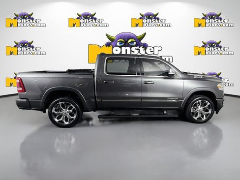 Used 2022 RAM 1500 Limited w/ Body-Colour Bumper Group AWD/4WD image 4