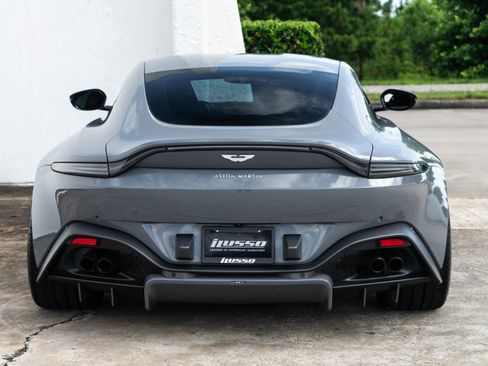 Used 2020 Aston Martin V8 Vantage Coupe RWD image 15