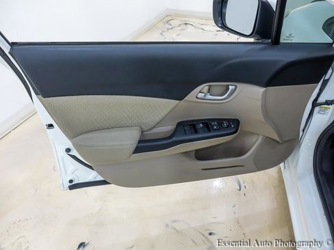Used 2014 Honda Civic LX image 22