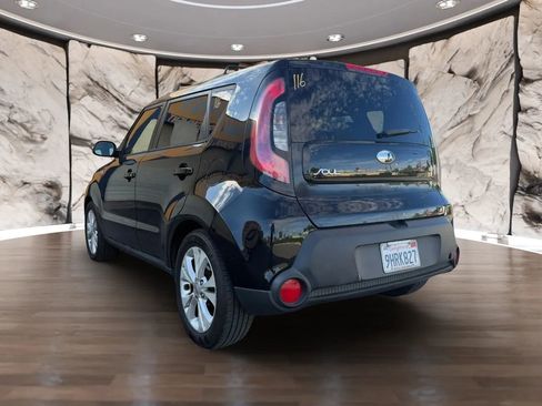 Used 2014 Kia Soul + image 8