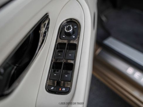 Used 2026 Bentley Continental GTC AWD/4WD image 34