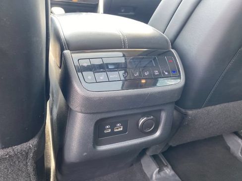Used 2023 INFINITI QX60 Pure AWD/4WD image 19