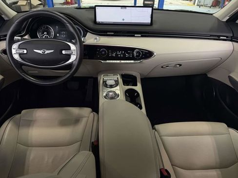 Used 2024 Genesis GV70 2.5T w/ Advanced Package AWD/4WD image 6