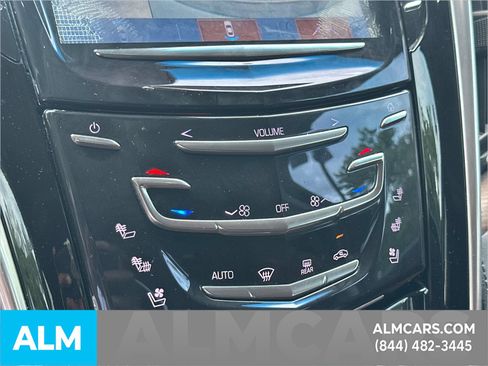 Used 2020 Cadillac Escalade ESV Luxury RWD image 34