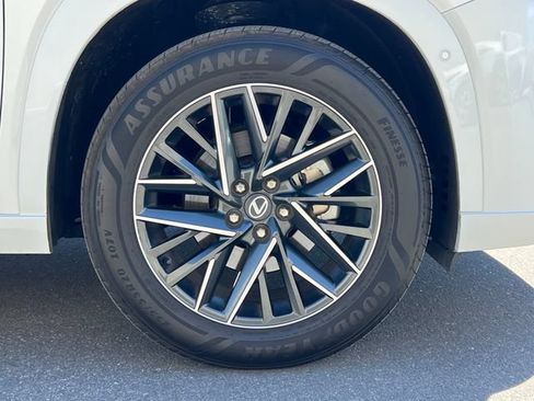 Used 2026 Lexus TX 350 FWD w/ Technology Package image 10