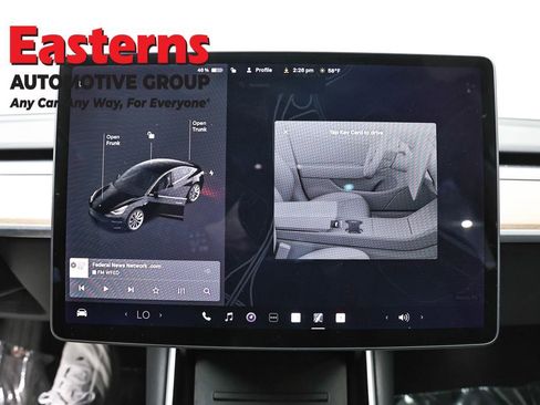 Used 2018 Tesla Model 3 Long Range image 12