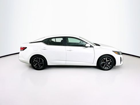 Used 2024 Nissan Sentra SV image 10