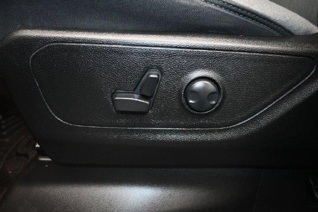 Used 2023 RAM 1500 Lone Star AWD/4WD image 7