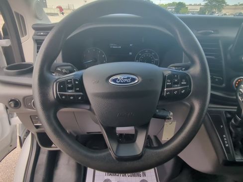 Used 2025 Ford Transit 250 148 High Roof AWD image 17