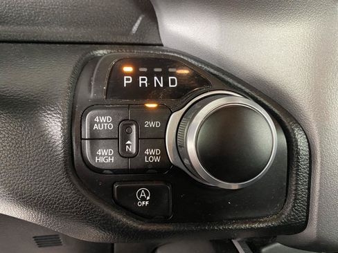 Used 2022 RAM 1500 Big Horn AWD/4WD image 18