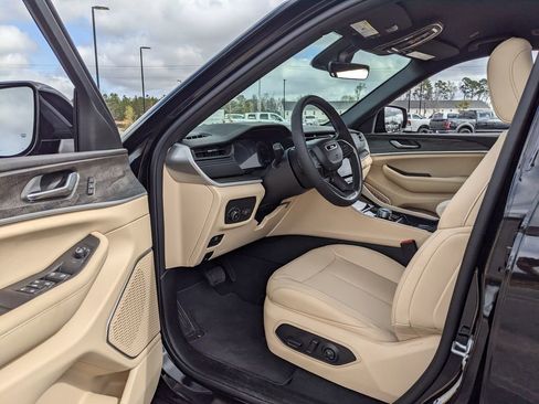 New 2026 Jeep Grand Cherokee Limited image 34