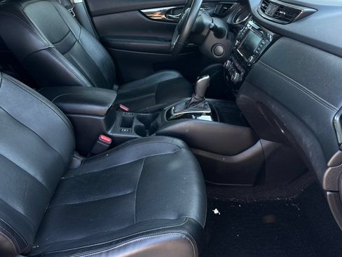 Used 2018 Nissan Rogue SL AWD/4WD image 15