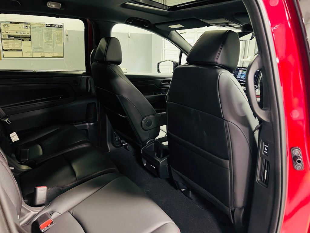 New 2026 Honda Odyssey Sport-L image 33