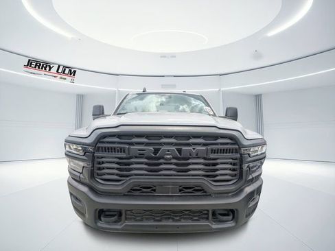 New 2026 RAM 3500 Tradesman AWD/4WD image 7
