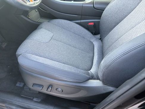 Used 2023 Hyundai Santa Fe SEL FWD image 10