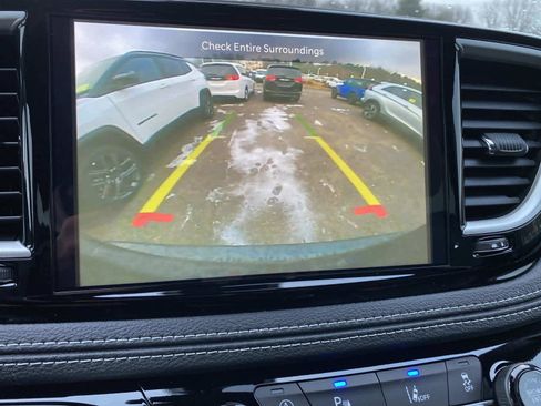 New 2026 Chrysler Pacifica Select image 11