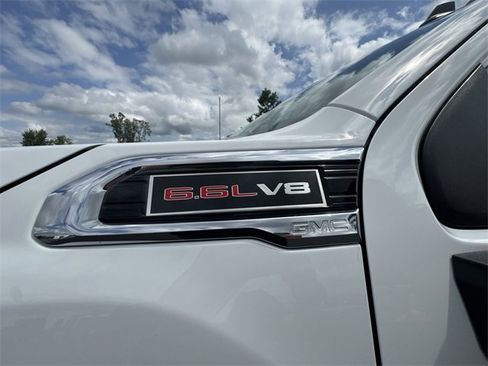 Used 2022 GMC Sierra 3500 SLE w/ SLE Convenience Package image 28