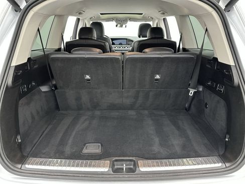 Used 2020 Mercedes-Benz GLS 450 4MATIC image 25