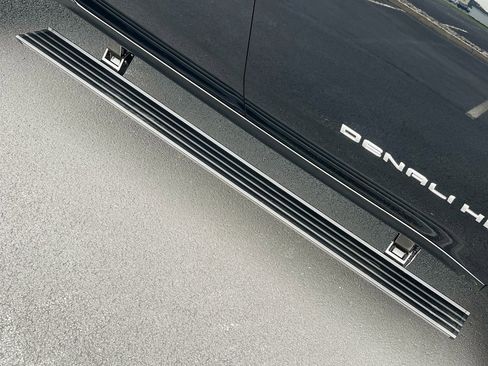 Used 2024 GMC Sierra 2500 Denali Ultimate image 21