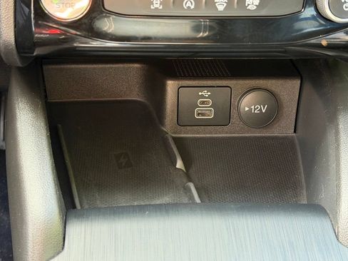 Certified 2025 Ford Escape Platinum AWD/4WD image 14