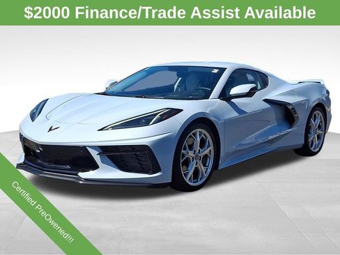 Used 2022 Chevrolet Corvette Stingray Premium Cpe w/ Z51 Performance Package RWD image 3