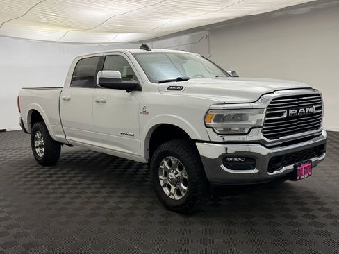 Used 2021 RAM 3500 Laramie AWD/4WD image 7