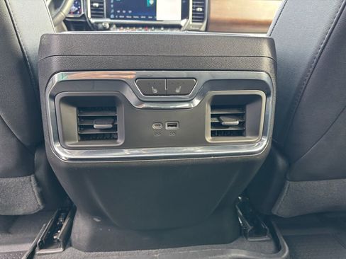 Certified 2024 Chevrolet Silverado 1500 High Country image 14
