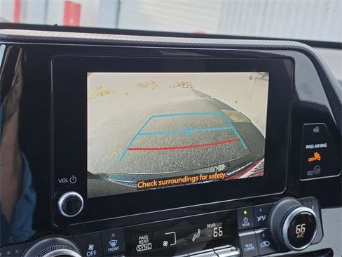 Certified 2023 Toyota Highlander XSE image 17