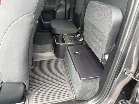 Used 2023 Toyota Tacoma SR5 w/ Black Out Package (TMS) RWD image 19