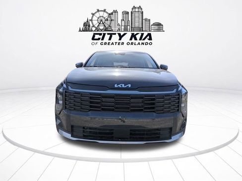 New 2026 Kia Sportage LX w/ LX Convenience Package FWD image 9