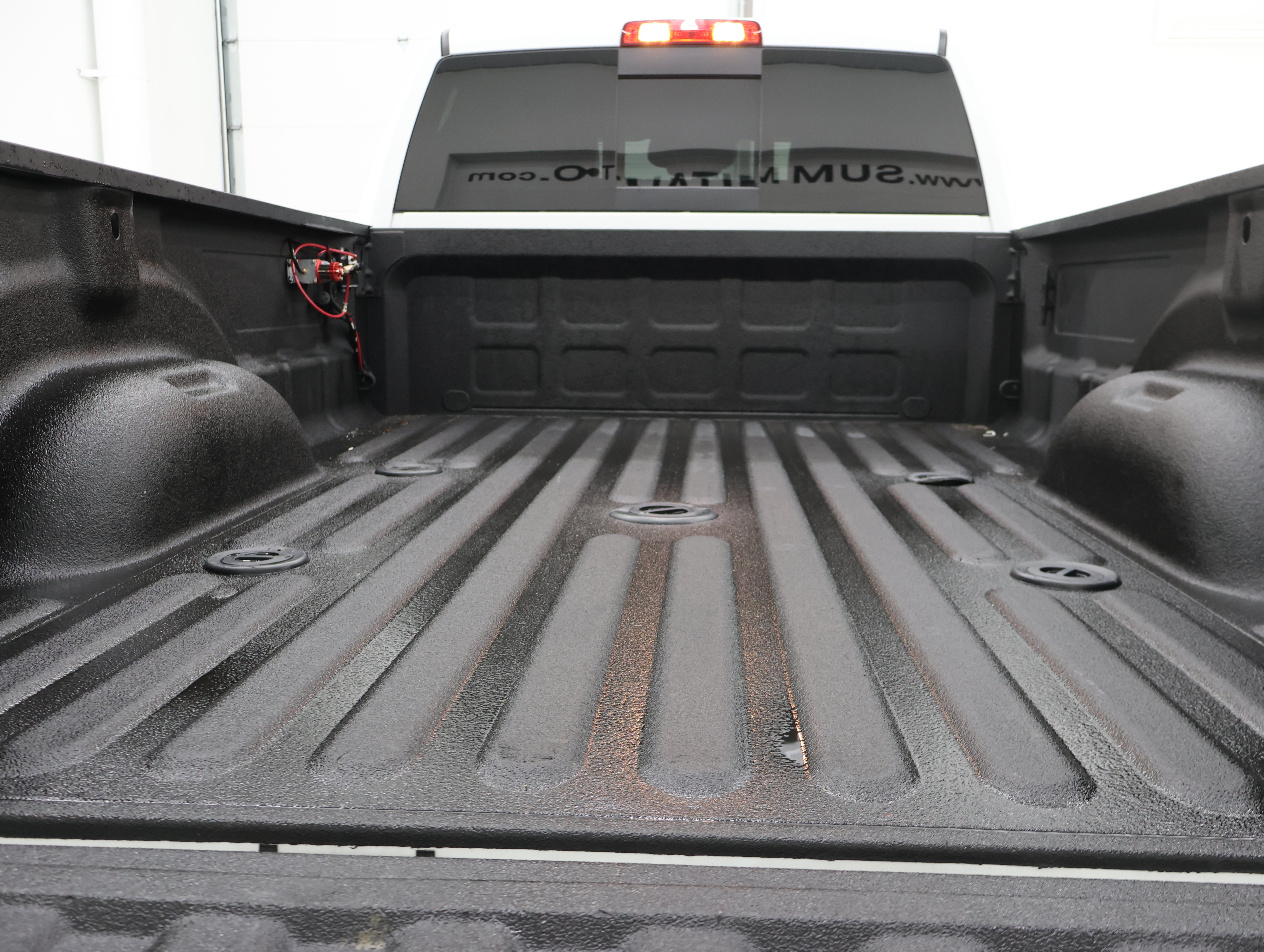 Used 2023 RAM 3500 Laramie w/ Night Edition AWD/4WD image 29