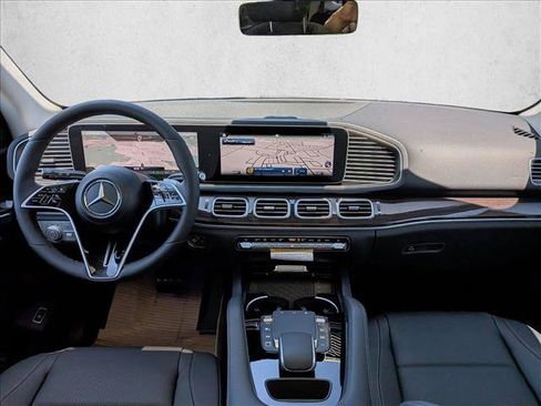 New 2026 Mercedes-Benz GLE 450 4MATIC image 17