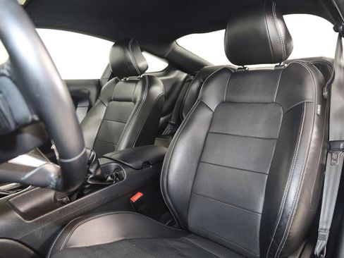 Used 2019 Ford Mustang Premium w/ Pony Package RWD image 31