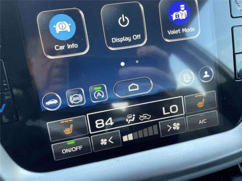 Used 2025 Subaru Legacy Premium AWD/4WD image 25