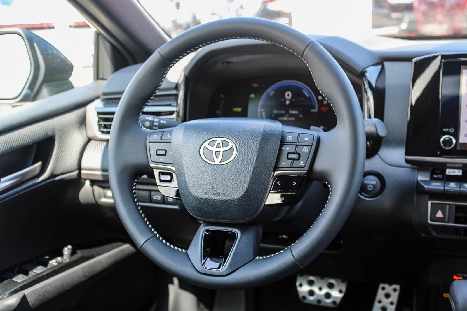 New 2026 Toyota Camry SE FWD image 18