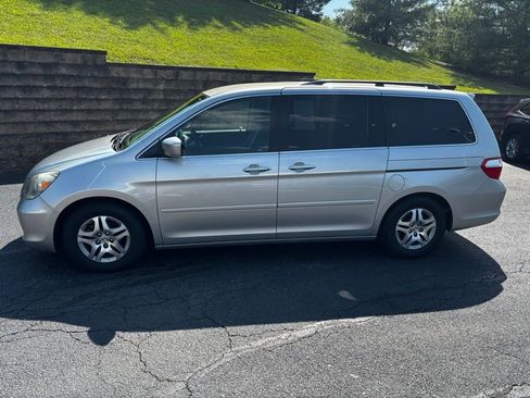 Used 2005 Honda Odyssey EX image 4