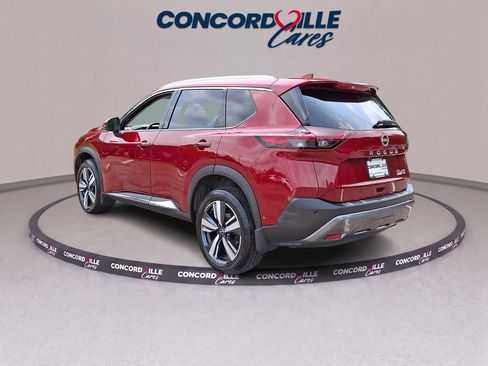Used 2023 Nissan Rogue SL w/ SL Premium Package AWD/4WD image 4