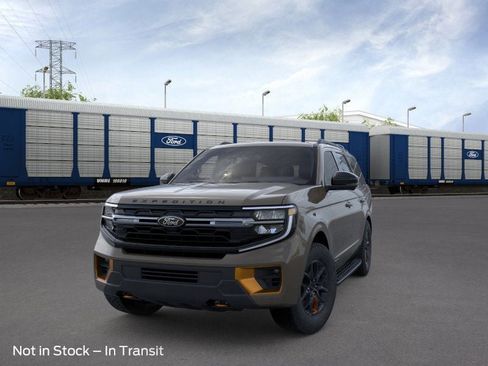 New 2026 Ford Expedition Tremor image 2