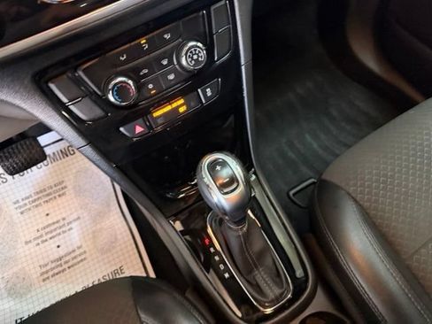 Used 2020 Buick Encore Preferred FWD image 25