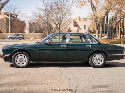 Used 1994 Jaguar XJ6 image 3