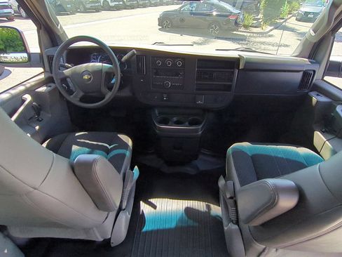 Used 2019 Chevrolet Express 2500 w/ Driver Convenience Package RWD image 18