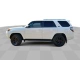 Used 2015 Toyota 4Runner SR5 Premium image 5
