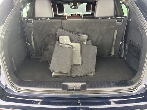 Used 2021 Toyota Highlander XSE image 28