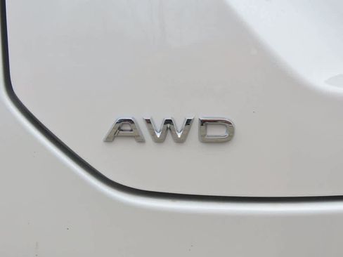 New 2026 Honda Pilot Touring image 9