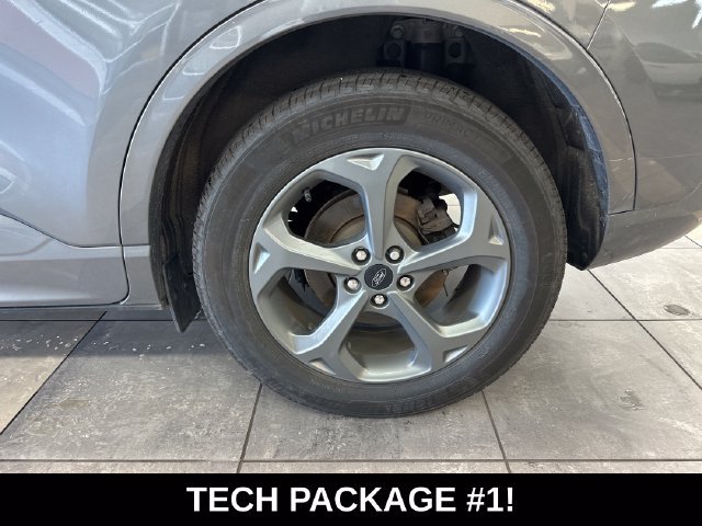 Used 2024 Ford Escape ST-Line w/ Tech Pack #1 AWD/4WD image 5