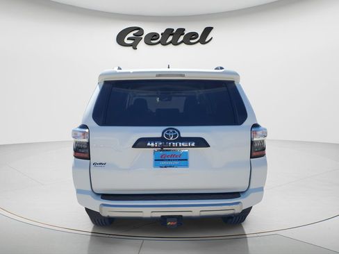 Used 2023 Toyota 4Runner TRD Off-Road Premium AWD/4WD image 6